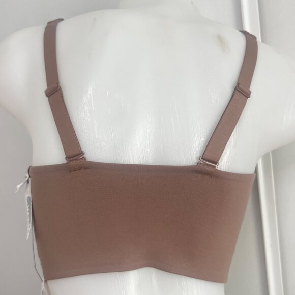 Nike Sports Bra Medium Support Padded Bra Size Small C-E - Picture 4 of 10